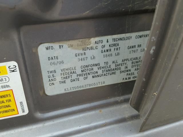 KL1TD56637B051718 - 2007 CHEVROLET AVEO BASE Szary zdjęcie 10