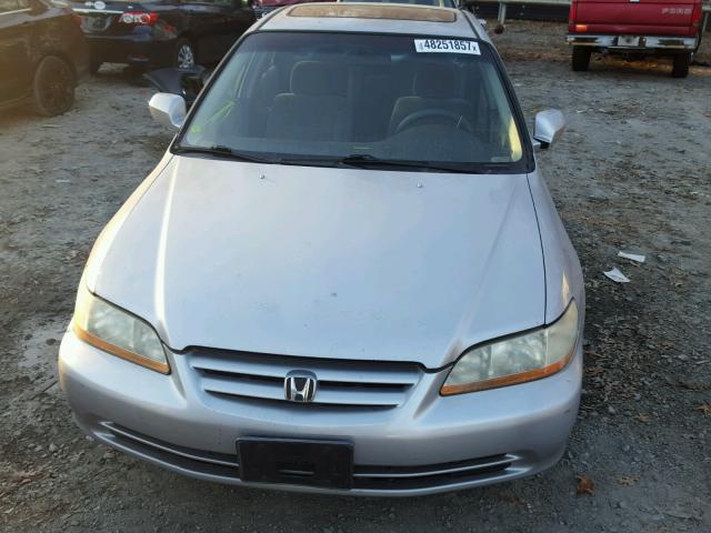 1HGCG56641A072270 - 2001 HONDA ACCORD EX SILVER photo 9