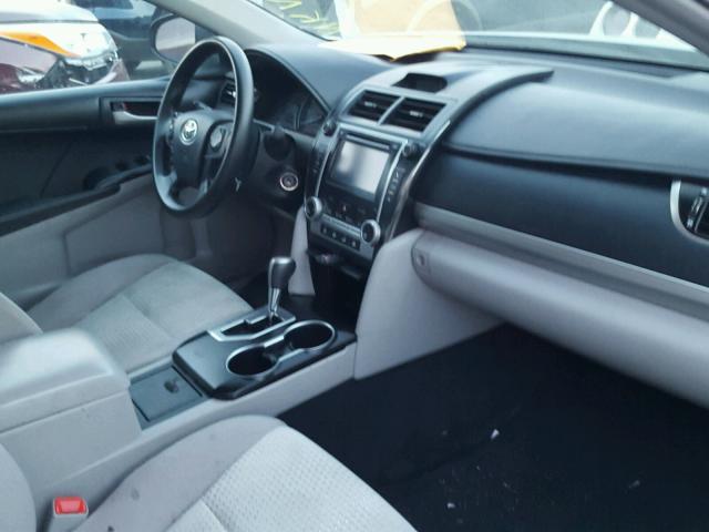 4T4BF1FK1CR262825 - 2012 TOYOTA CAMRY BASE SILVER photo 5