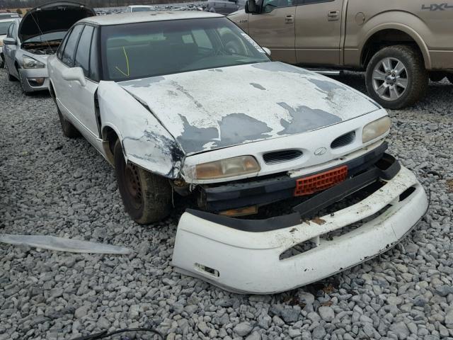 1G3HN52K0V4831451 - 1997 OLDSMOBILE 88 BASE WHITE photo 1