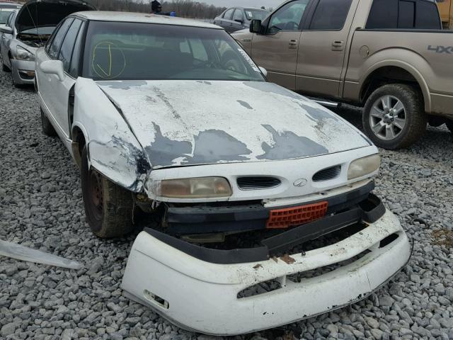 1G3HN52K0V4831451 - 1997 OLDSMOBILE 88 BASE WHITE photo 9