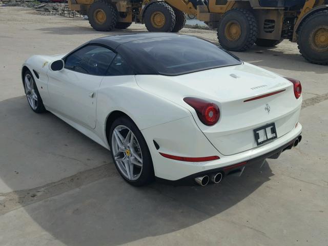 ZFF77XJA4H0227232 - 2017 FERRARI CALIFORNIA WHITE photo 3