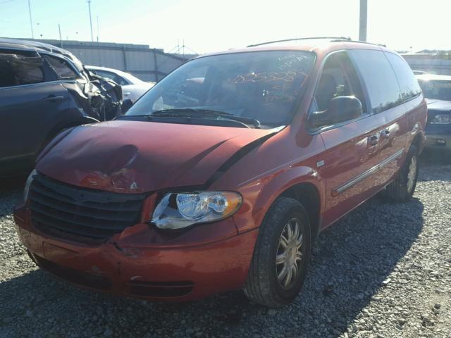 2A4GP54L06R702534 - 2006 CHRYSLER TOWN & COU ORANGE photo 2