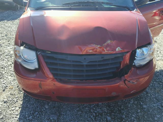 2A4GP54L06R702534 - 2006 CHRYSLER TOWN & COU ORANGE photo 7