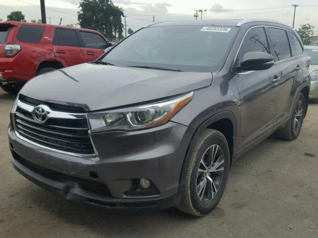 5TDJKRFH8GS318293 - 2016 TOYOTA HIGHLANDER ნაცრისფერი ფოტო 2