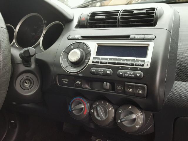 JHMGD38697S015087 - 2007 HONDA FIT S 银色 照片 9