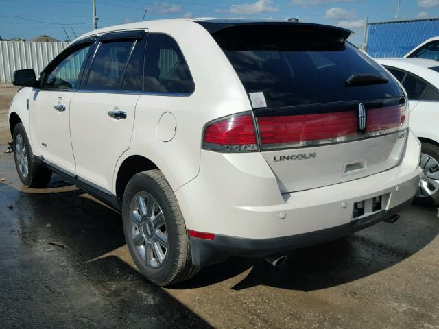 2LMDU68C39BJ05845 - 2009 LINCOLN MKX WHITE photo 3