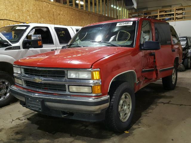 1GNEK13R8XJ535119 - 1999 CHEVROLET TAHOE K150 RED photo 2