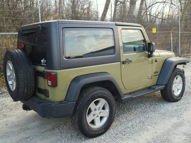 1C4AJWAG9DL657819 - 2013 JEEP WRANGLER S GREEN photo 4