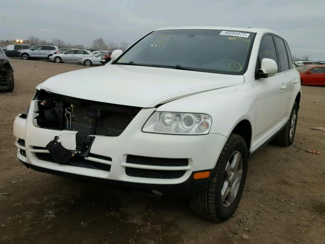 WVGZG77L26D004687 - 2006 VOLKSWAGEN TOUAREG 3. WHITE photo 2