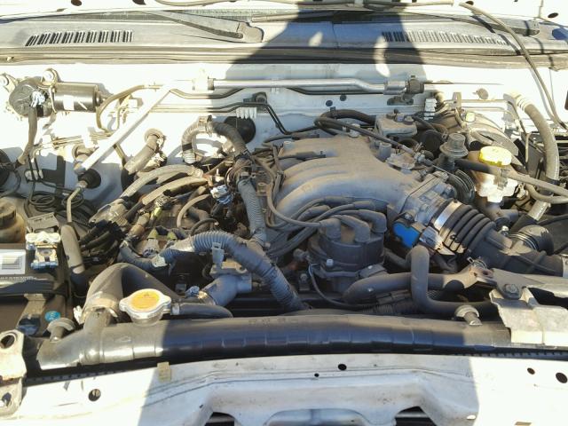 1N6ED27T84C472616 - 2004 NISSAN FRONTIER C WHITE photo 7