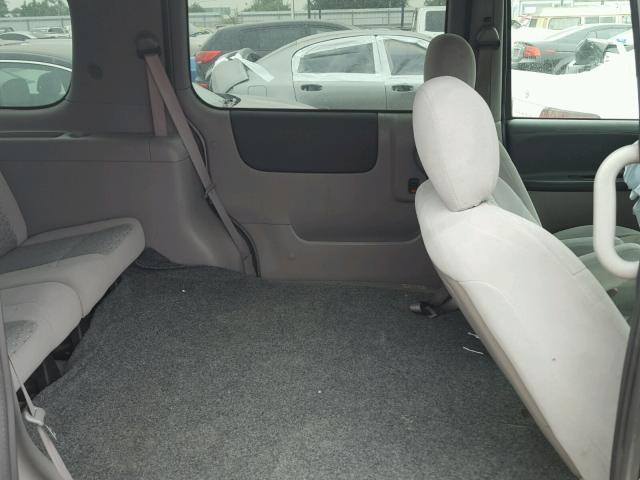 1GNDV23W48D125271 - 2008 CHEVROLET UPLANDER L 银色 照片 6