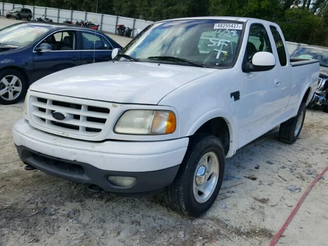 1FTRX18W0YNA84157 - 2000 FORD F150 WHITE photo 2