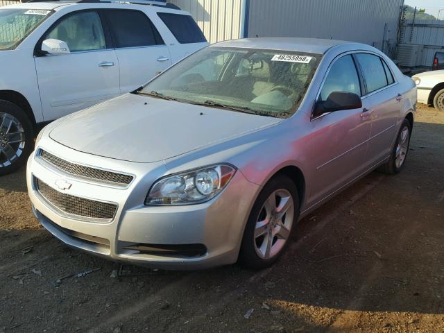 1G1ZB5E14BF272186 - 2011 CHEVROLET MALIBU LS ვერცხლისფერი ფოტო 2
