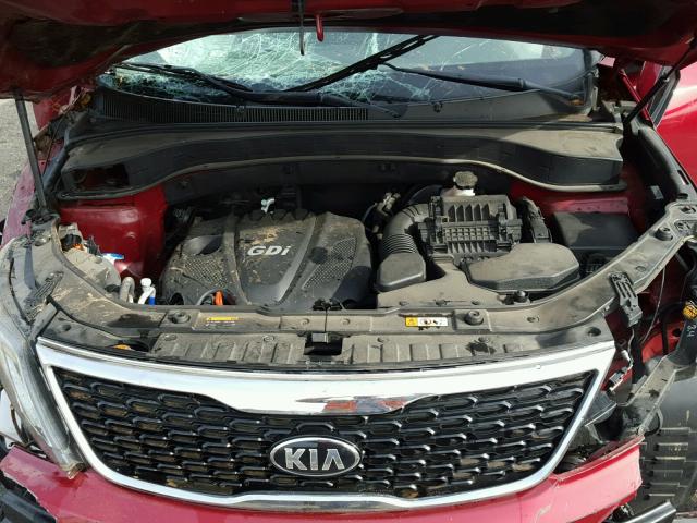 5XYKT3A64FG609454 - 2015 KIA SORENTO LX RED photo 7