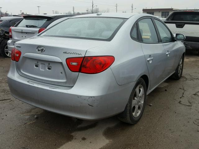 KMHDU46D59U626152 - 2009 HYUNDAI ELANTRA GL SILVER photo 4