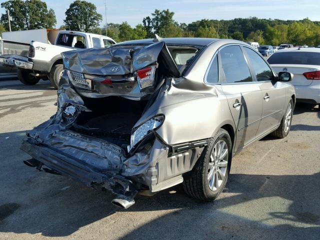 KMHFC46F09A358111 - 2009 HYUNDAI AZERA SE SILVER photo 4