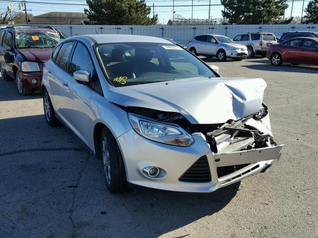 1FADP3K2XDL152455 - 2013 FORD FOCUS SE SILVER photo 1