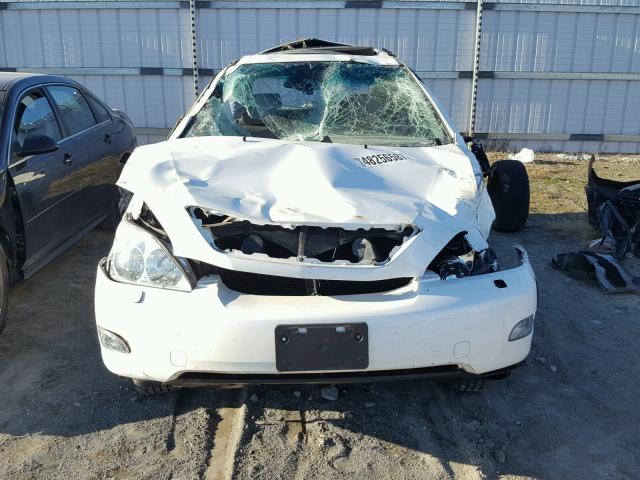 JTJHA31U940049901 - 2004 LEXUS RX 330 WHITE photo 7