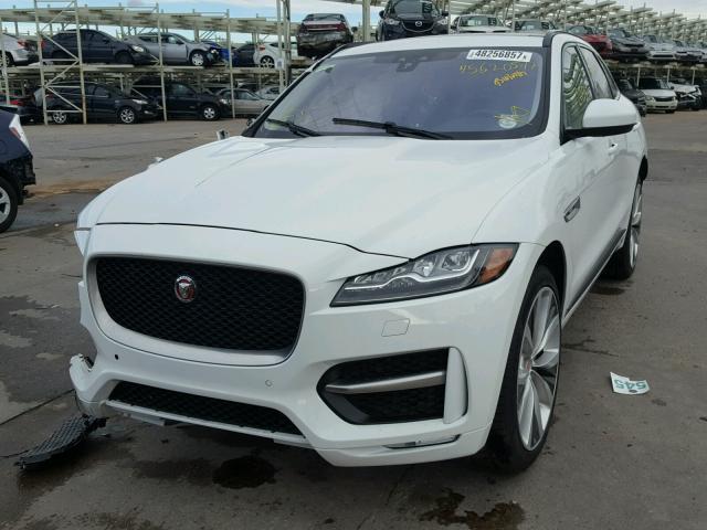 SADCL2BV0HA058757 - 2017 JAGUAR F-PACE R - WHITE photo 2