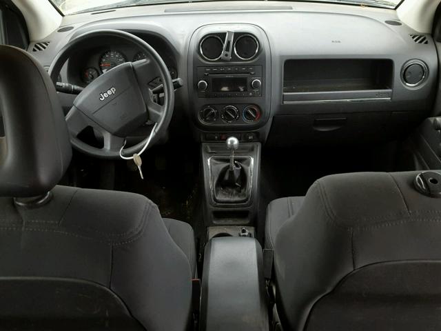 1J8FF47B99D189611 - 2009 JEEP COMPASS SP WHITE photo 9