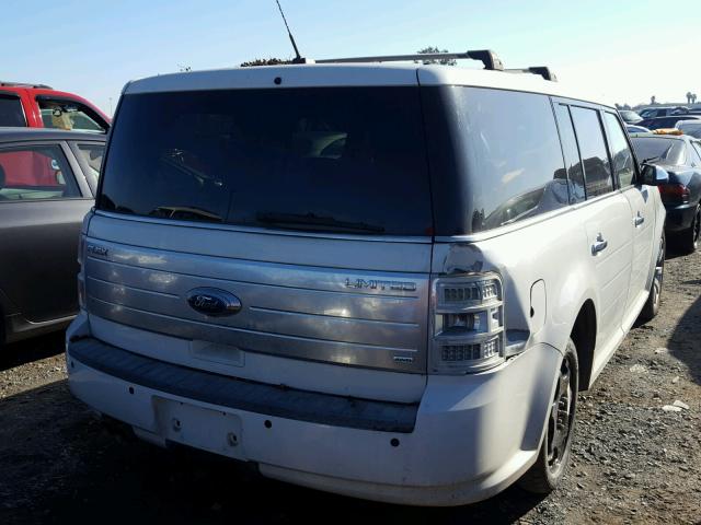 2FMEK63C79BA21069 - 2009 FORD FLEX LIMIT WHITE photo 4