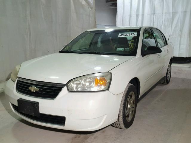 1G1ZS58F48F140691 - 2008 CHEVROLET MALIBU LS WHITE photo 2