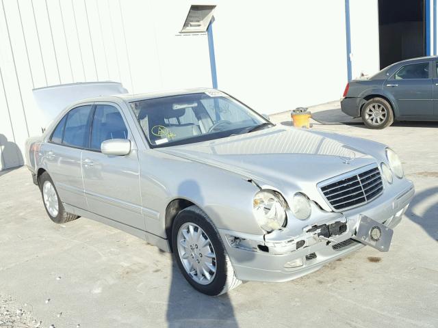 WDBJF65J7YA999504 - 2000 MERCEDES-BENZ E 320 SILVER photo 1