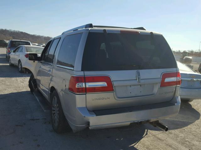 5LMFU28537LJ06423 - 2007 LINCOLN NAVIGATOR SILVER photo 3