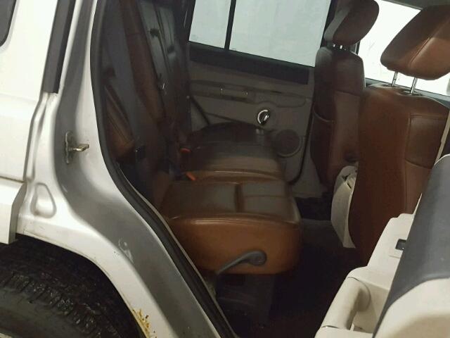 1J8HG58N36C139003 - 2006 JEEP COMMANDER SILVER photo 6