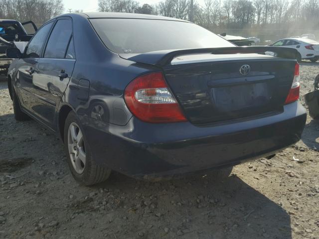 4T1BE32K33U167729 - 2003 TOYOTA CAMRY LE BLUE photo 3