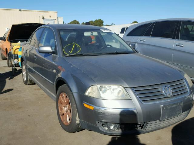 WVWPD63B02P347924 - 2002 VOLKSWAGEN PASSAT GLS SILVER photo 1