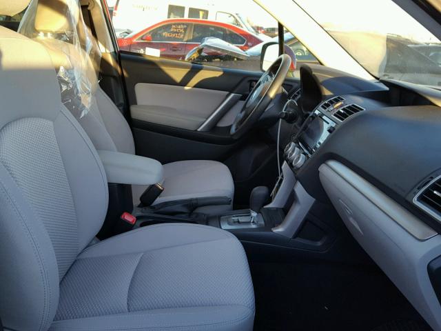 JF2SJADC1GH408035 - 2016 SUBARU FORESTER 2 RED photo 5