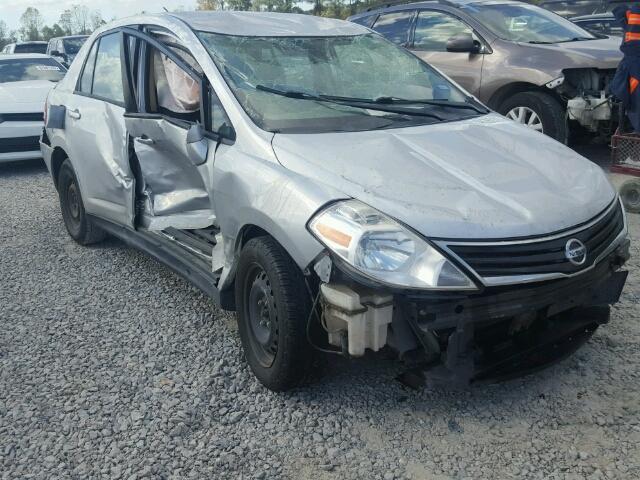 3N1BC1AP5BL462340 - 2011 NISSAN VERSA S SILVER photo 1