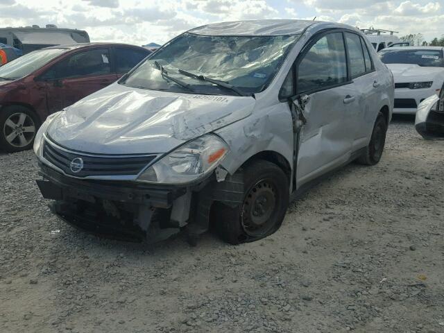 3N1BC1AP5BL462340 - 2011 NISSAN VERSA S SILVER photo 2