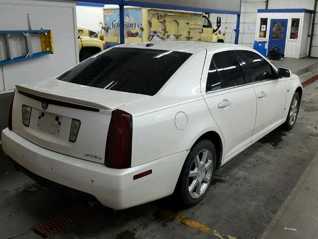 1G6DW677860160273 - 2006 CADILLAC STS WHITE photo 4