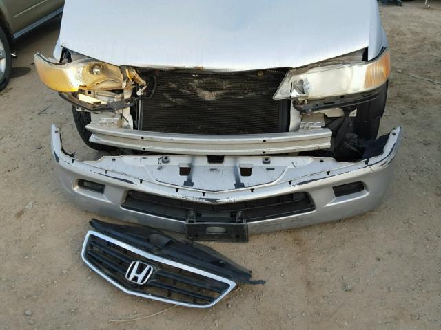 5FNRL18073B033706 - 2003 HONDA ODYSSEY EX SILVER photo 9