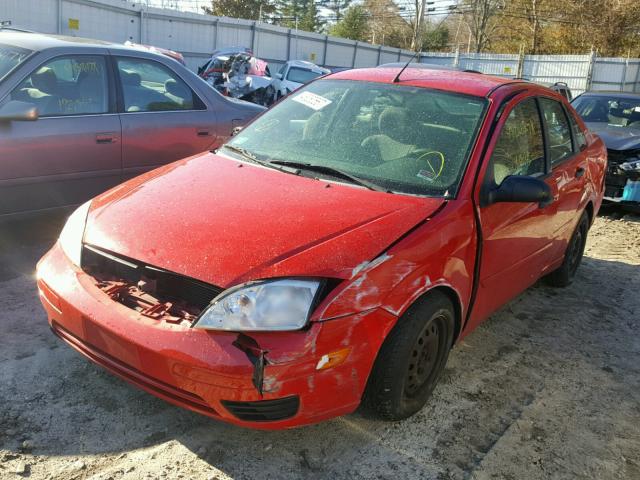 1FAFP34N17W300625 - 2007 FORD FOCUS ZX4 RED photo 2