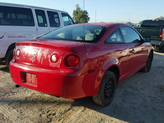 1G1AK12F757668553 - 2005 CHEVROLET COBALT RED photo 4