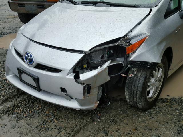 JTDKN3DU8A5014189 - 2010 TOYOTA PRIUS SILVER photo 9