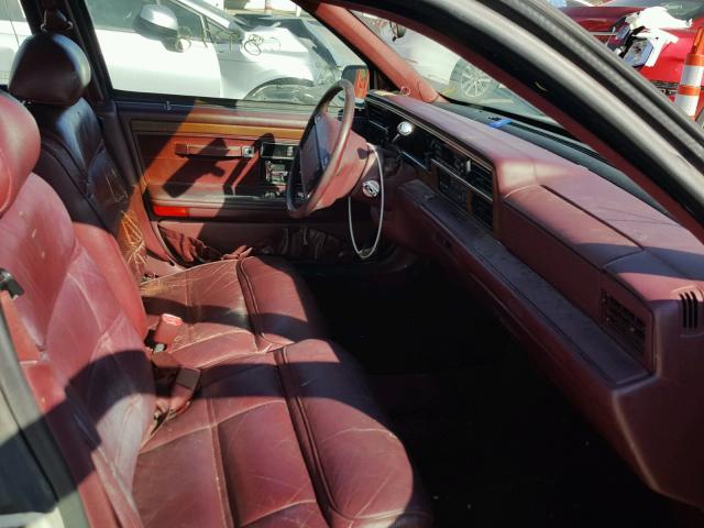 1LNLM9748RY737701 - 1994 LINCOLN CONTINENTA WHITE photo 5