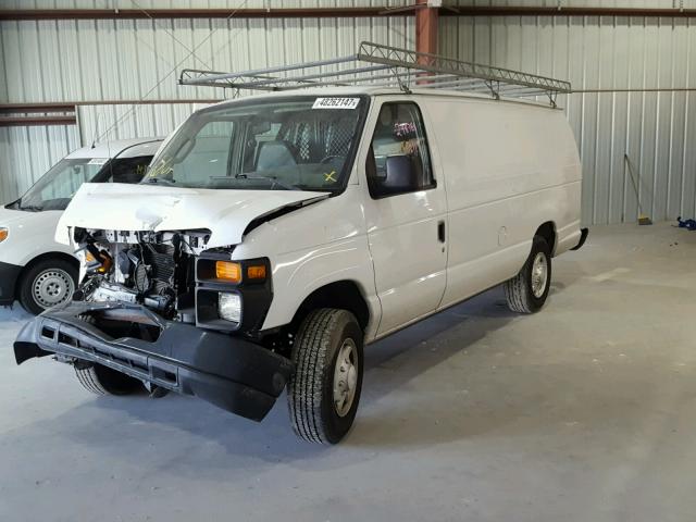 1FTSS34L38DA19350 - 2008 FORD ECONOLINE WHITE photo 2