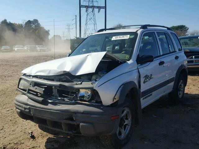 2CNBJ734326938299 - 2002 CHEVROLET TRACKER ZR WHITE photo 2