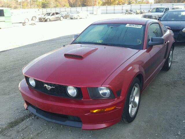 1ZVHT82HX85168252 - 2008 FORD MUSTANG GT RED photo 2