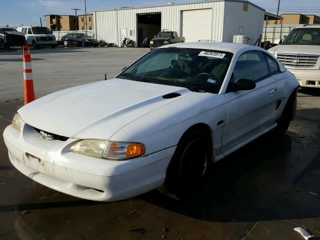 1FAFP42X1WF153134 - 1998 FORD MUSTANG GT WHITE photo 2