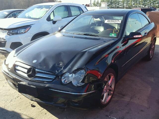 WDBTJ56H08F247384 - 2008 MERCEDES-BENZ CLK 350 BLACK photo 2