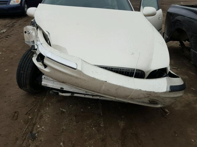 1G4CU541434129126 - 2003 BUICK PARK AVENU CREAM photo 7