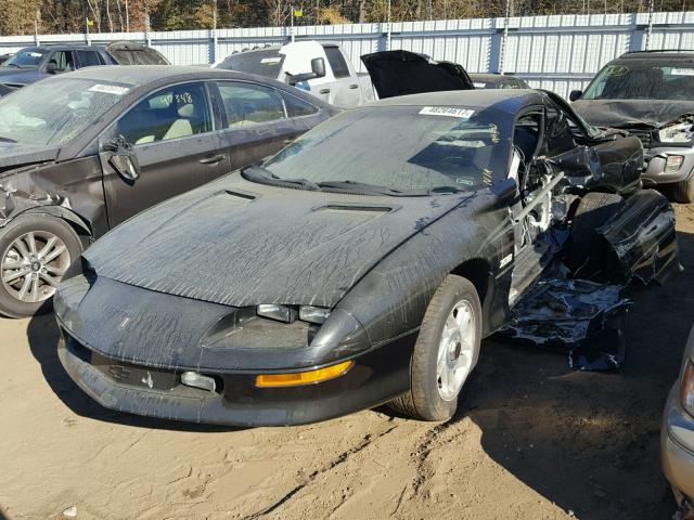 2G1FP22PXP2121602 - 1993 CHEVROLET CAMARO Z28 BLACK photo 2