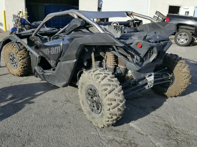 3JBVXAW24HK000574 - 2017 CAN-AM MAVERICK X BLACK photo 3