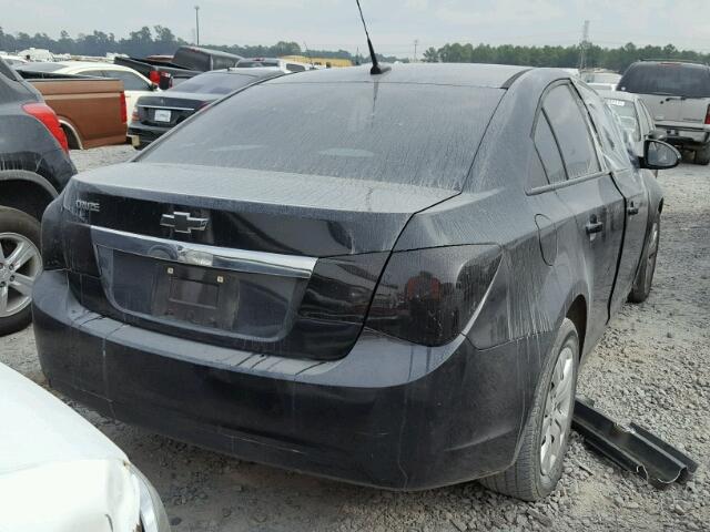 1G1PA5SHXE7174595 - 2014 CHEVROLET CRUZE LS BLACK photo 4